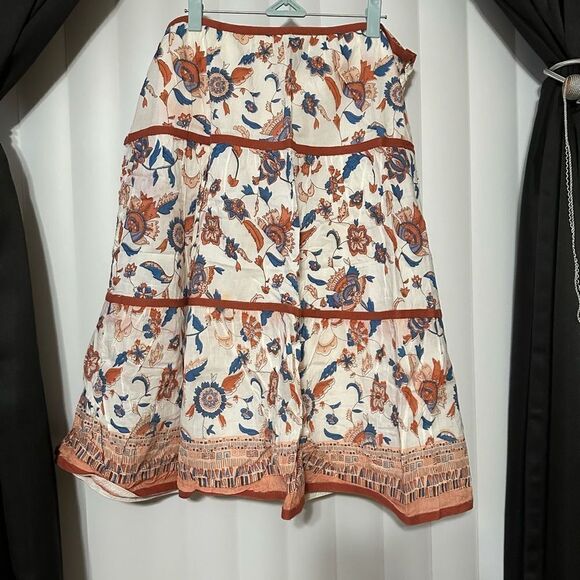 Willi Smith Dresses & Skirts - Willi Smith flowy paisley skirt, 100% Cotton, side zipper